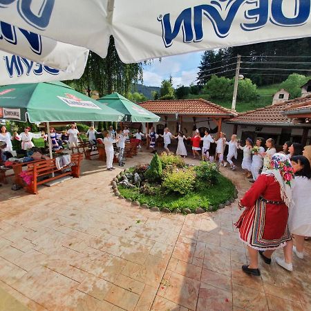 Yagodina Family Hotel Exteriér fotografie
